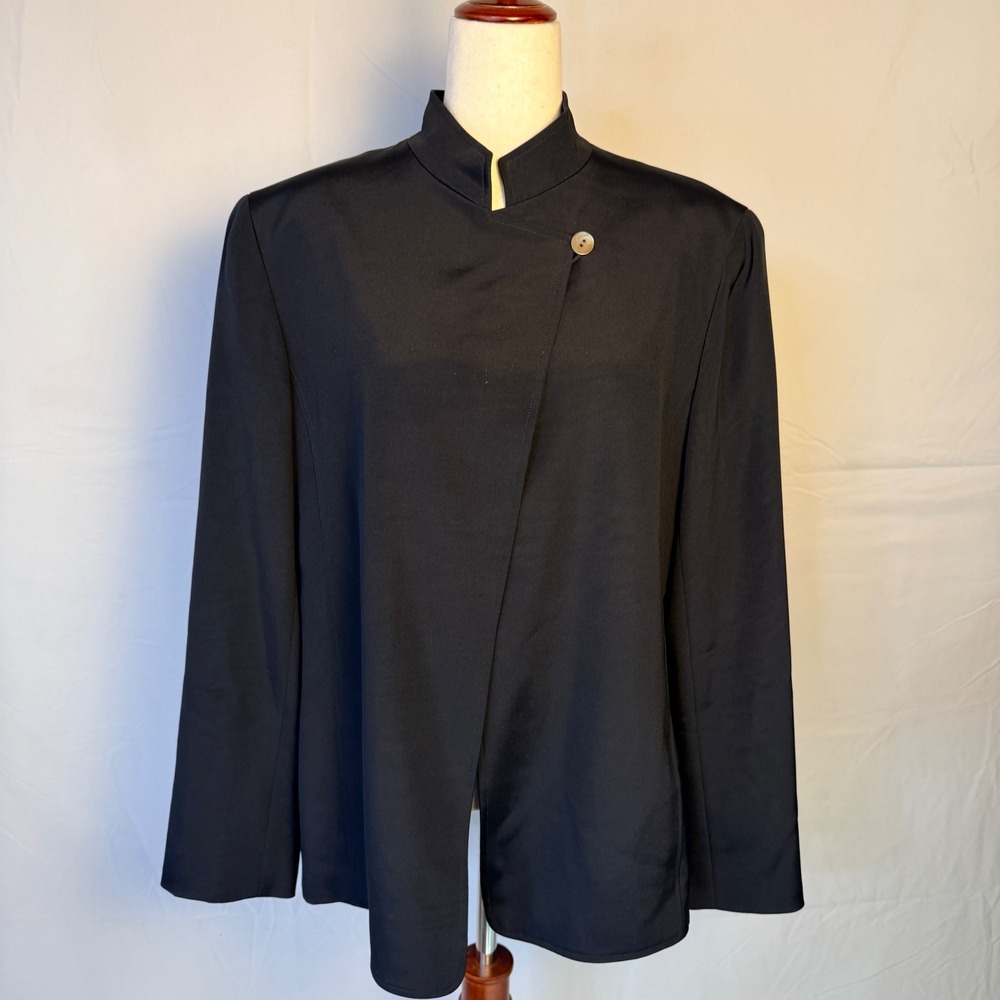 Lafayette 148 New York Black Silk  Convertible Collar Blazer jacket ,Old Money